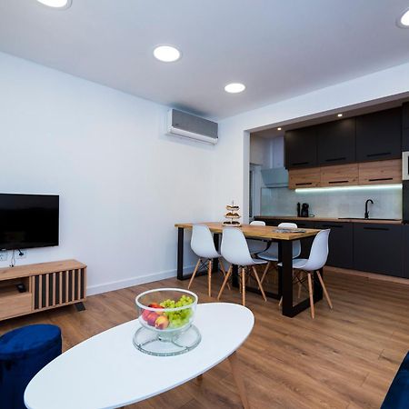 M&M Pelivan Apartments Salona Kültér fotó