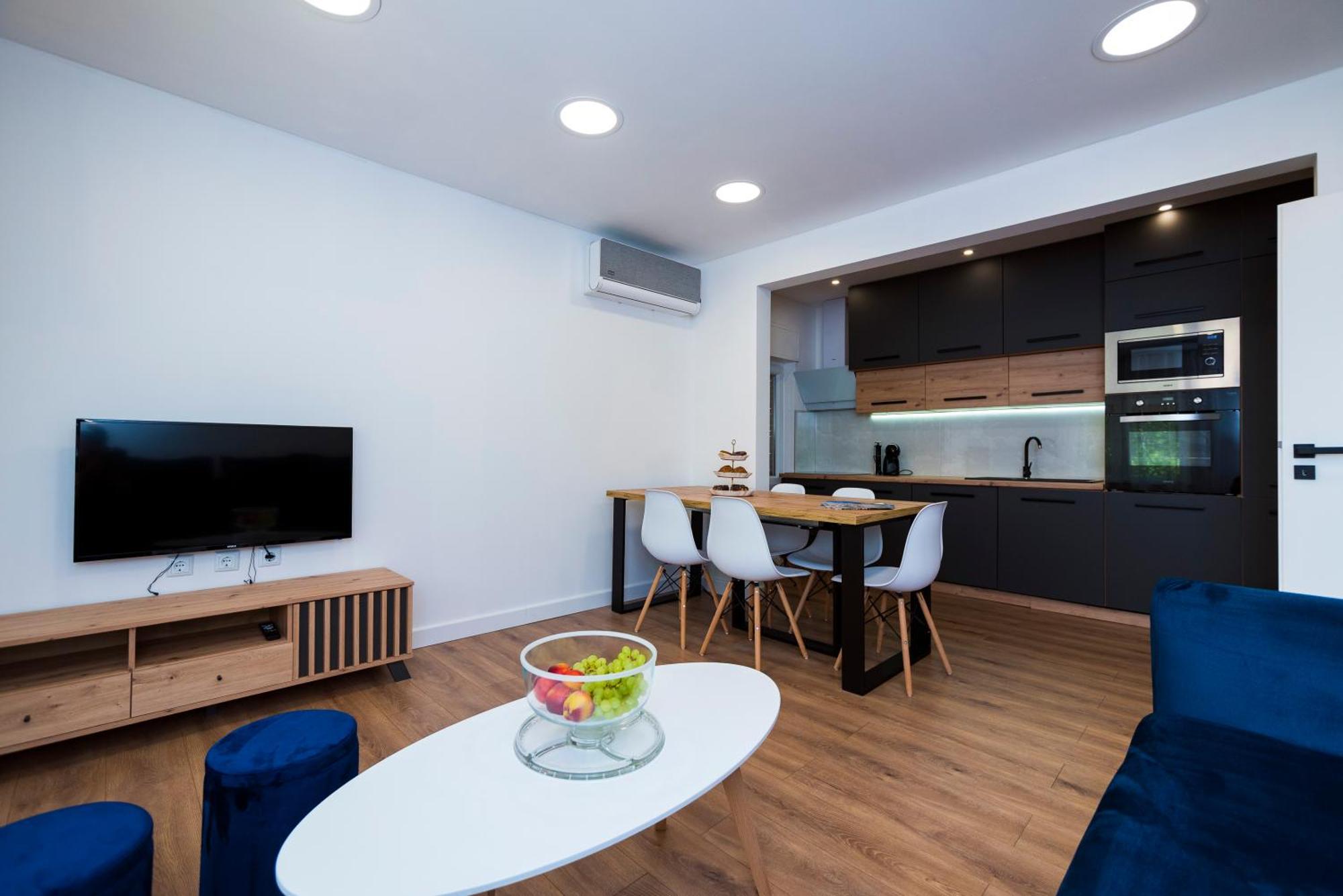 M&M Pelivan Apartments Salona Kültér fotó