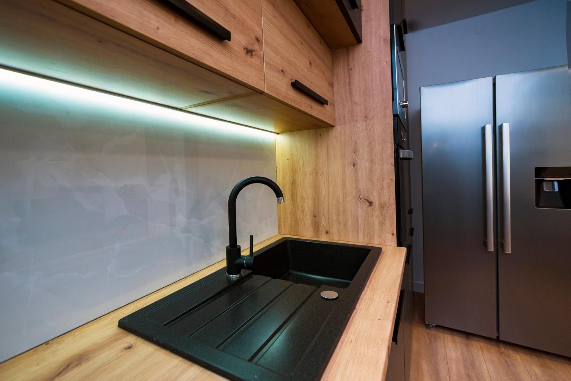 M&M Pelivan Apartments Salona Kültér fotó